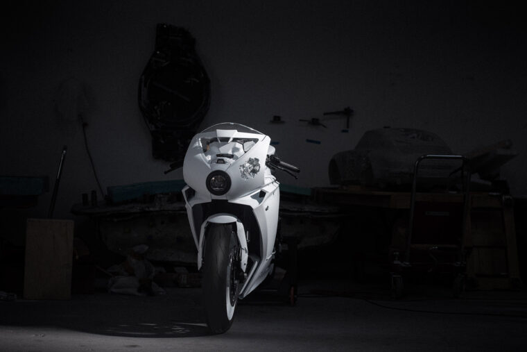 MV-Agusta-Superveloce-Arsham-2024- - 13