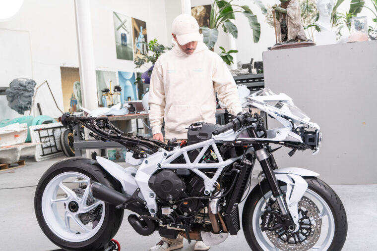 MV-Agusta-Superveloce-Arsham-2024- - 29