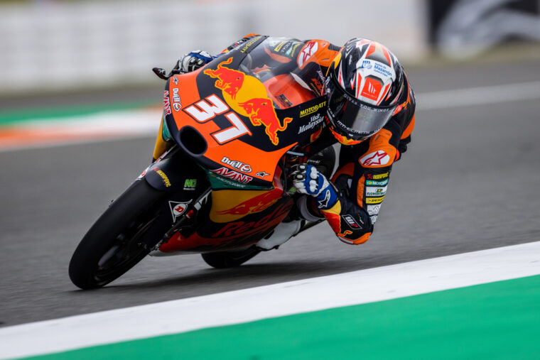 MT Helmets, el KRE+ y Pedro Acosta se estrenaron en MotoGP 3 Pedro Acosta MT Helmets Mundial (1)