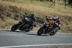 Triumph Street Triple 765 rs Yamaha MT 09 SP 1