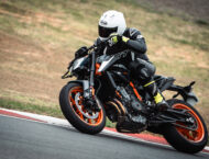 Prueba Bridgestone Battlax Hypersport S23 2024: oro negro 21 bridgestone battlax hypersport s23 kyalami 202410