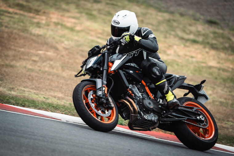 bridgestone-battlax-hypersport-s23-kyalami-2024 - 10