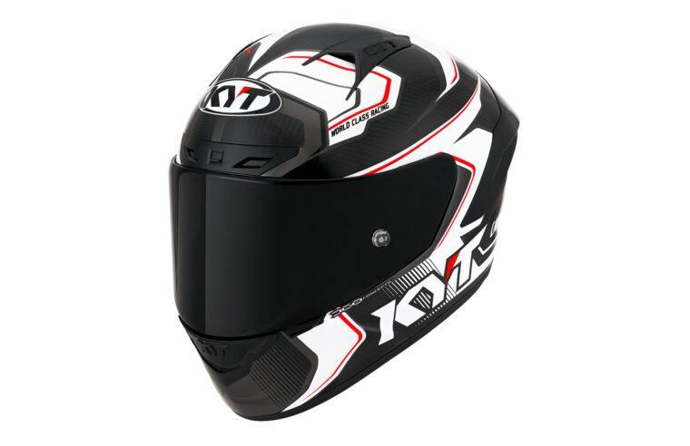 casco-KYT-NZ-Race (11)