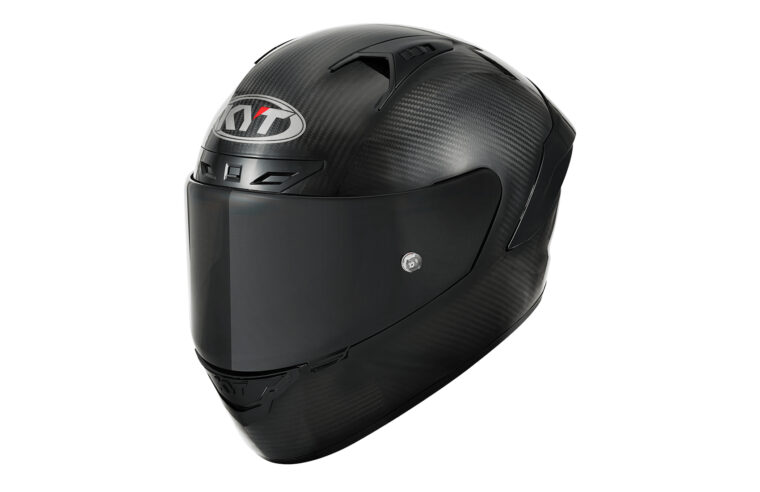 casco-KYT-NZ-Race (24)