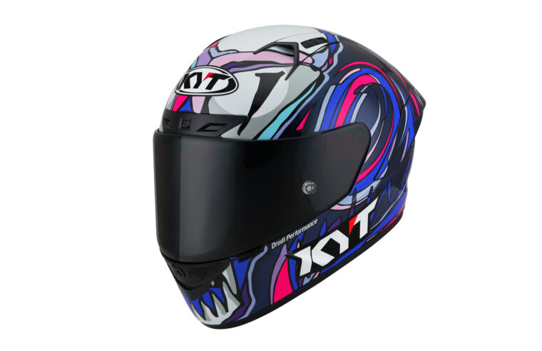 casco-KYT-NZ-Race (29)
