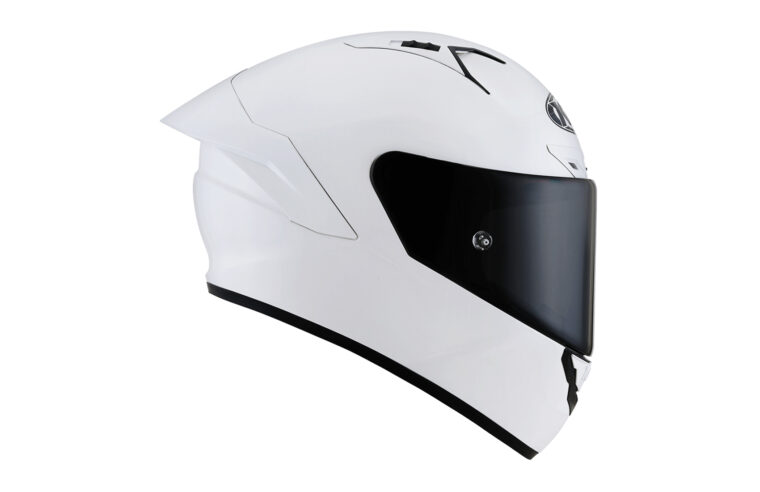 casco-KYT-NZ-Race (3)