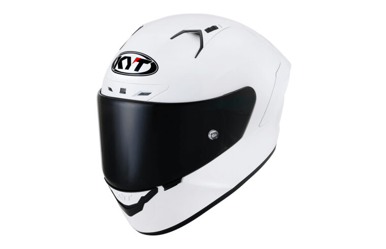 casco-KYT-NZ-Race (8)
