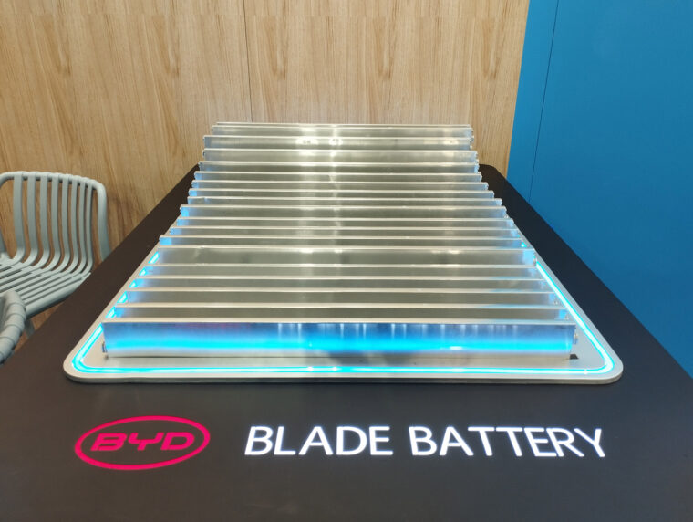 nerva-scooter-electricos-2024 - 10