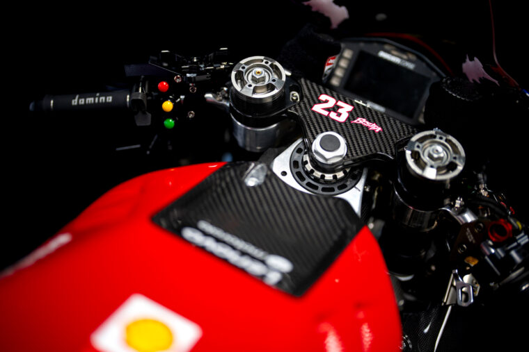 Ducati-Lenovo-Team-MotoGP-2024-Desmosedici-GP24-Bagnaia-Bastianini (24)