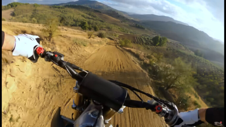 Ducati-motocross-teaser-8