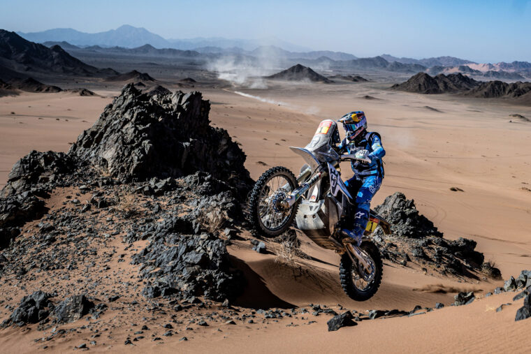 Husqvarna-Factory-Racing-Rally-Dakar-2024-Luciano-Benavides (2)