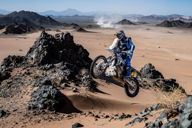 Husqvarna-Factory-Racing-Rally-Dakar-2024-Luciano-Benavides (3)