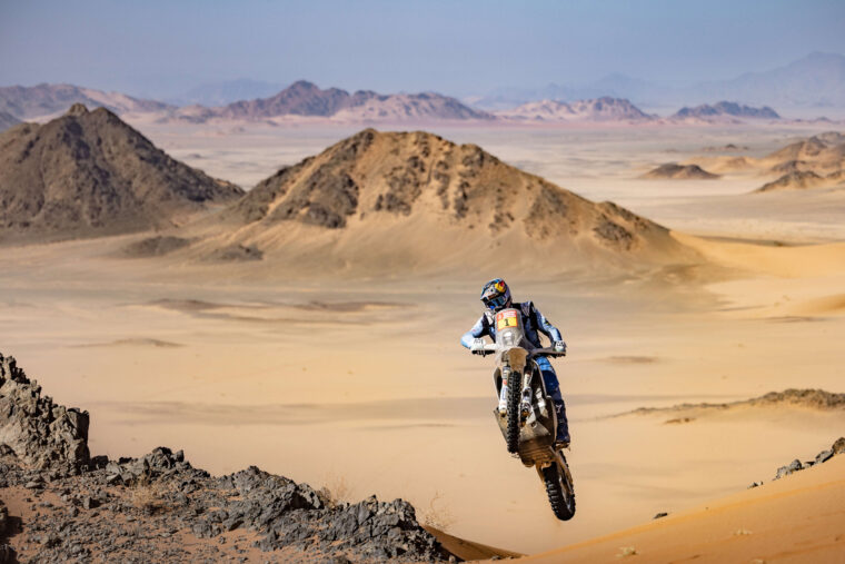 Husqvarna-Factory-Racing-Rally-Dakar-2024-Luciano-Benavides (9)