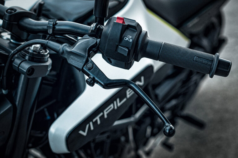 Husqvarna-Vitpilen-125-2024- - 12