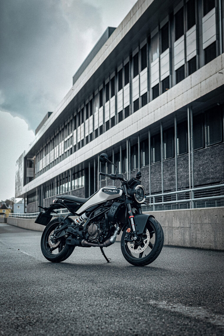 Husqvarna-Vitpilen-125-2024- - 23