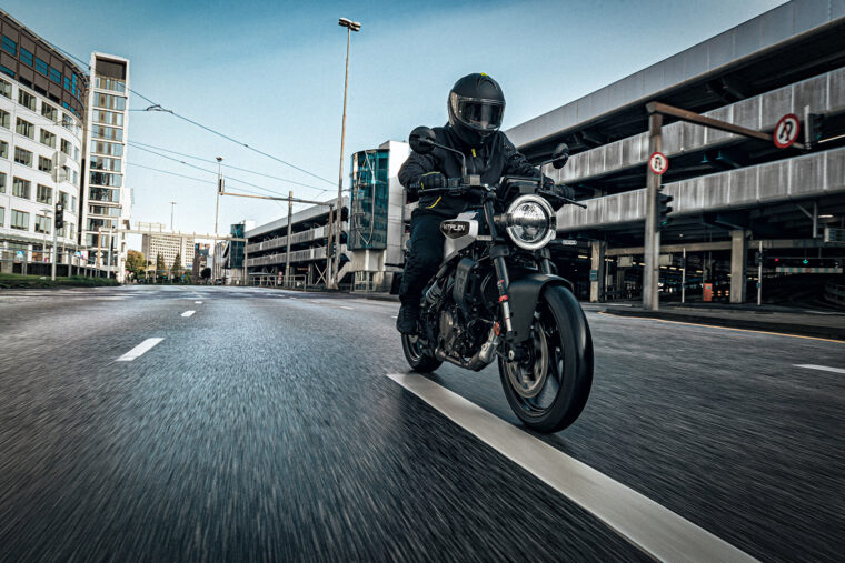 Husqvarna-Vitpilen-125-2024- - 33