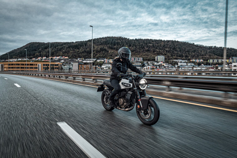 Husqvarna-Vitpilen-401-2024- - 10