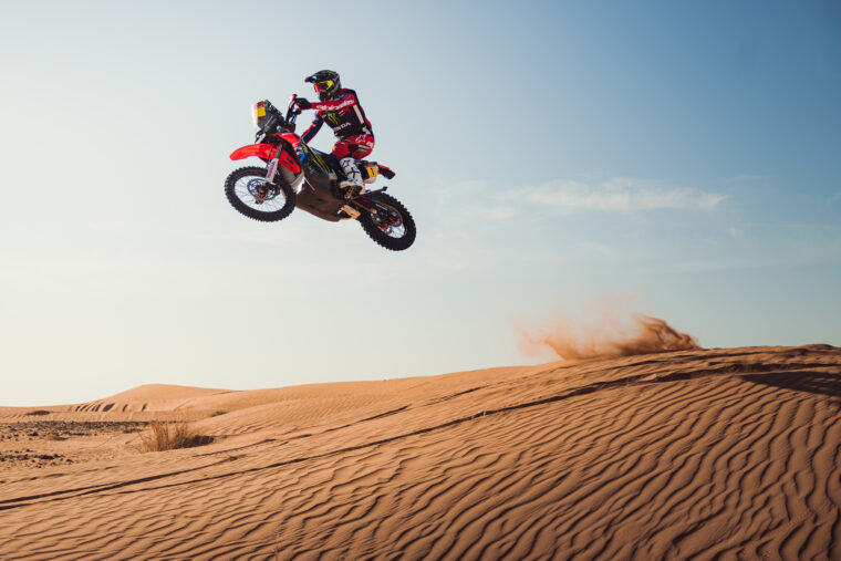 Monster-Energy-Honda-Rally-dakar-2024 (14)