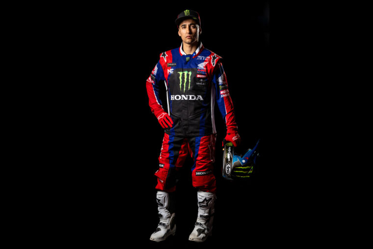 Monster-Energy-Honda-Rally-dakar-2024-pilotos (2)