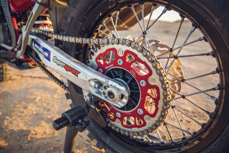 Red-Bull-GasGas-Rally-Dakar-2024 (5)