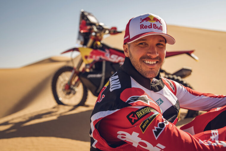 Red-Bull-GasGas-Rally-Dakar-2024-Sam-Sunderland (3)