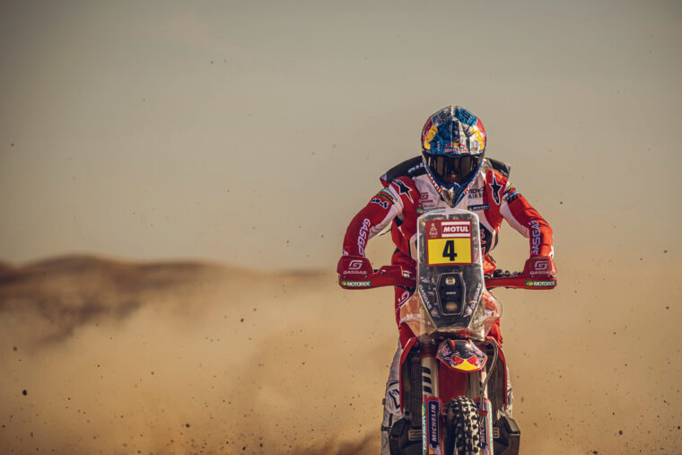 Red-Bull-GasGas-Rally-Dakar-2024-Sam-Sunderland (9)