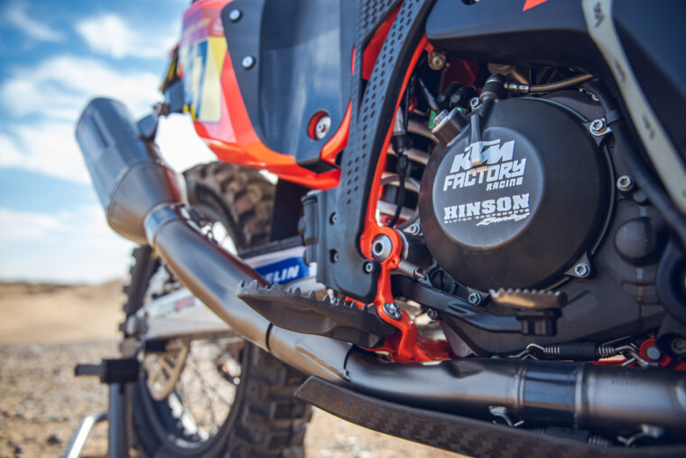 Red-Bull-KTM-Rally-Dakar-2024 (12)