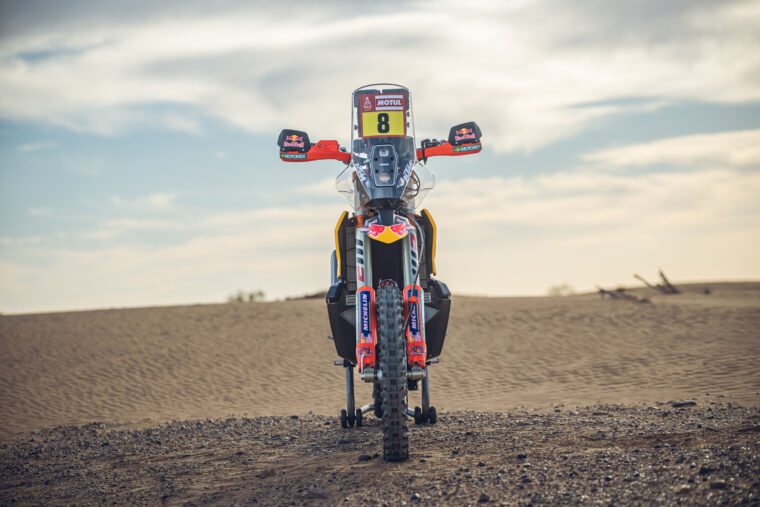 Red-Bull-KTM-Rally-Dakar-2024 (13)