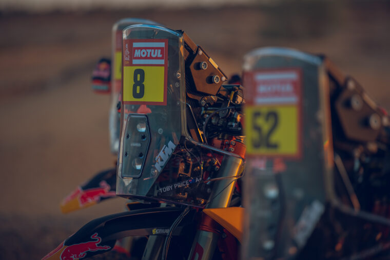 Red-Bull-KTM-Rally-Dakar-2024 (24)