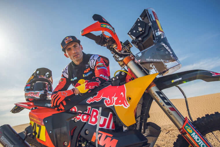 Red-Bull-KTM-Rally-Dakar-2024-Kevin-Benavides (8)