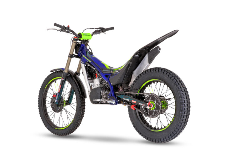 Sherco-125-ST-F-Factory-2024-estudio3