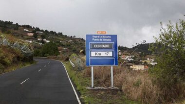 carretera cerrada roque muchachos