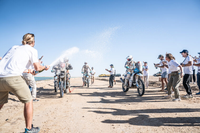 emotiva-anecdota-all1-team-javi-vega-dakar (9)