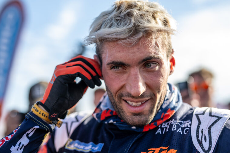 fotos-rally-dakar-2024-celebracion-podio (22)