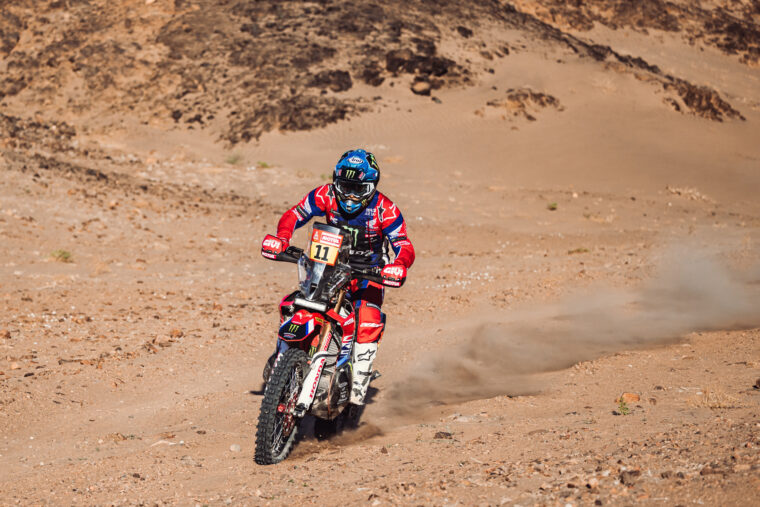 fotos-rally-dakar-2024-celebracion-podio (44)