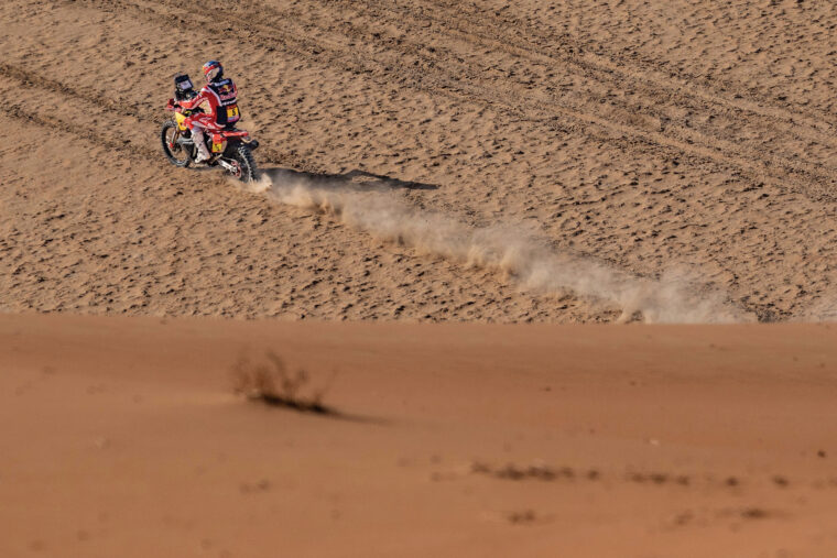 fotos-rally-dakar-2024-etapa-6A-48h-chrono-stage (9)