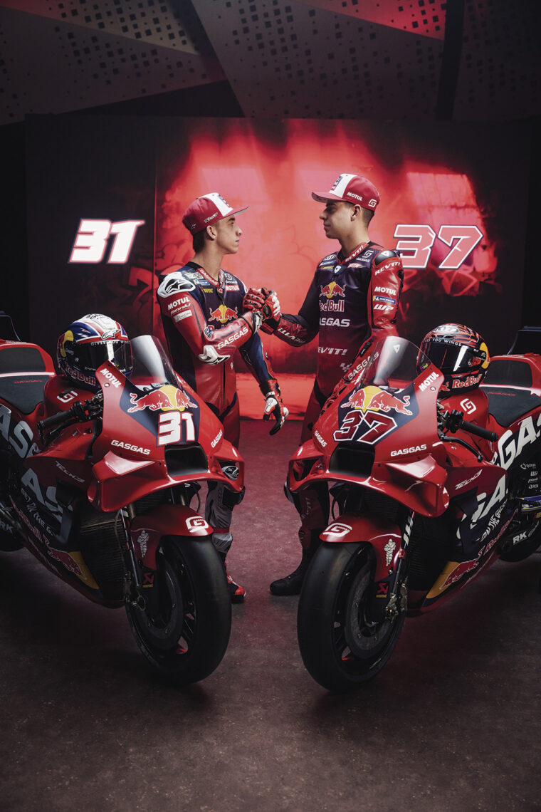 pedro-acosta-augusto-fernandez-motogp-2024-red-bull-gasgas (78)