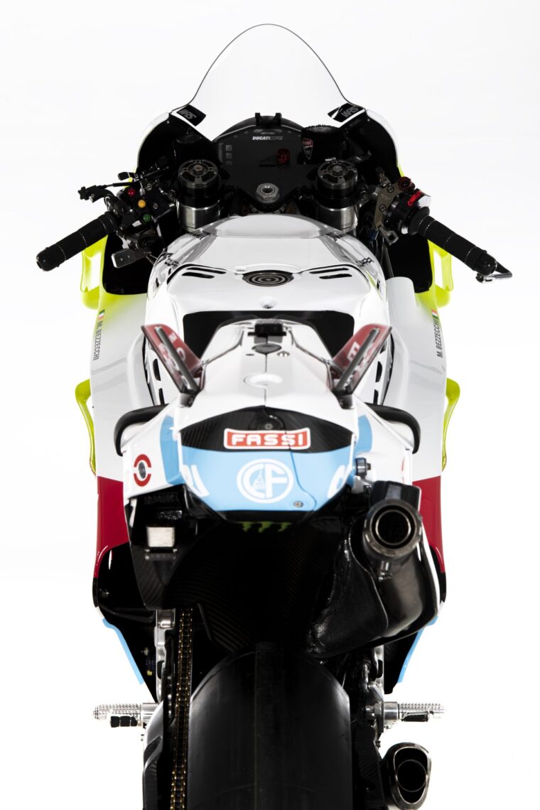 pertamina-enduro-vr46-motogp-2024-bezzecchi-diggia (20)