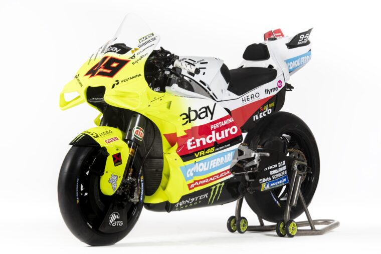 pertamina-enduro-vr46-motogp-2024-bezzecchi-diggia (24)