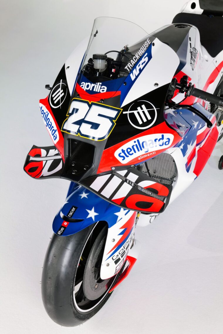 trackhouse-racing-motogp-2024-raul-fernandez-miguel-oliveira (3)