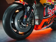 Todas las motos de MotoGP 2024: equipos, decoraciones y pilotos 89 Presentación Red Bull KTM Factory Racing RC16 (22)