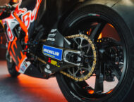 Todas las motos de MotoGP 2024: equipos, decoraciones y pilotos 87 Presentación Red Bull KTM Factory Racing RC16 (26)