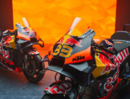 Todas las motos de MotoGP 2024: equipos, decoraciones y pilotos 78 Presentación Red Bull KTM Factory Racing RC16 (4)