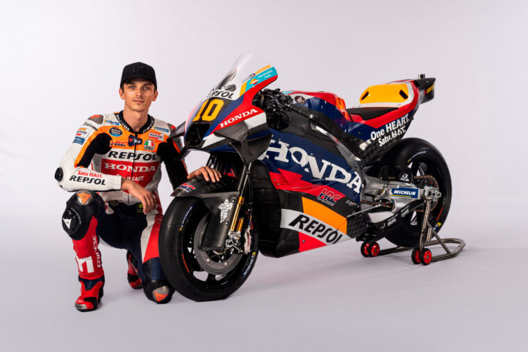 Presentacion-Repsol-Honda-Team-MotoGP-2024 (15)