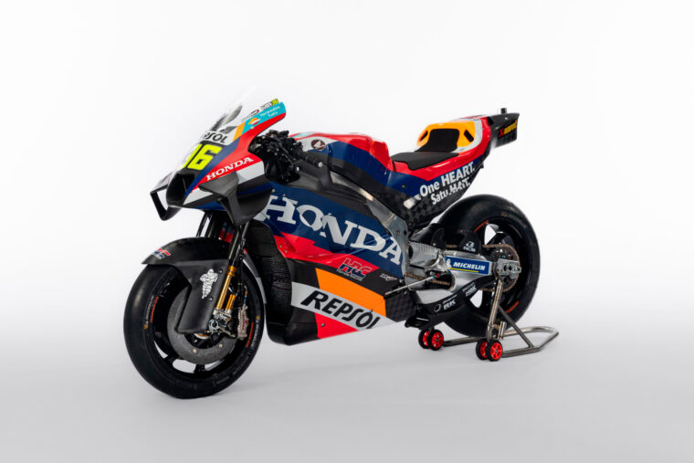 Presentacion-Repsol-Honda-Team-MotoGP-2024 (2)