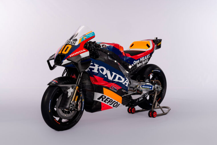 Presentacion-Repsol-Honda-Team-MotoGP-2024 (3)