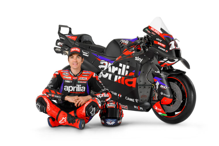 aprilia-rs-gp-2024-motogp-aleix-espargaro-maverick-vinales (27)