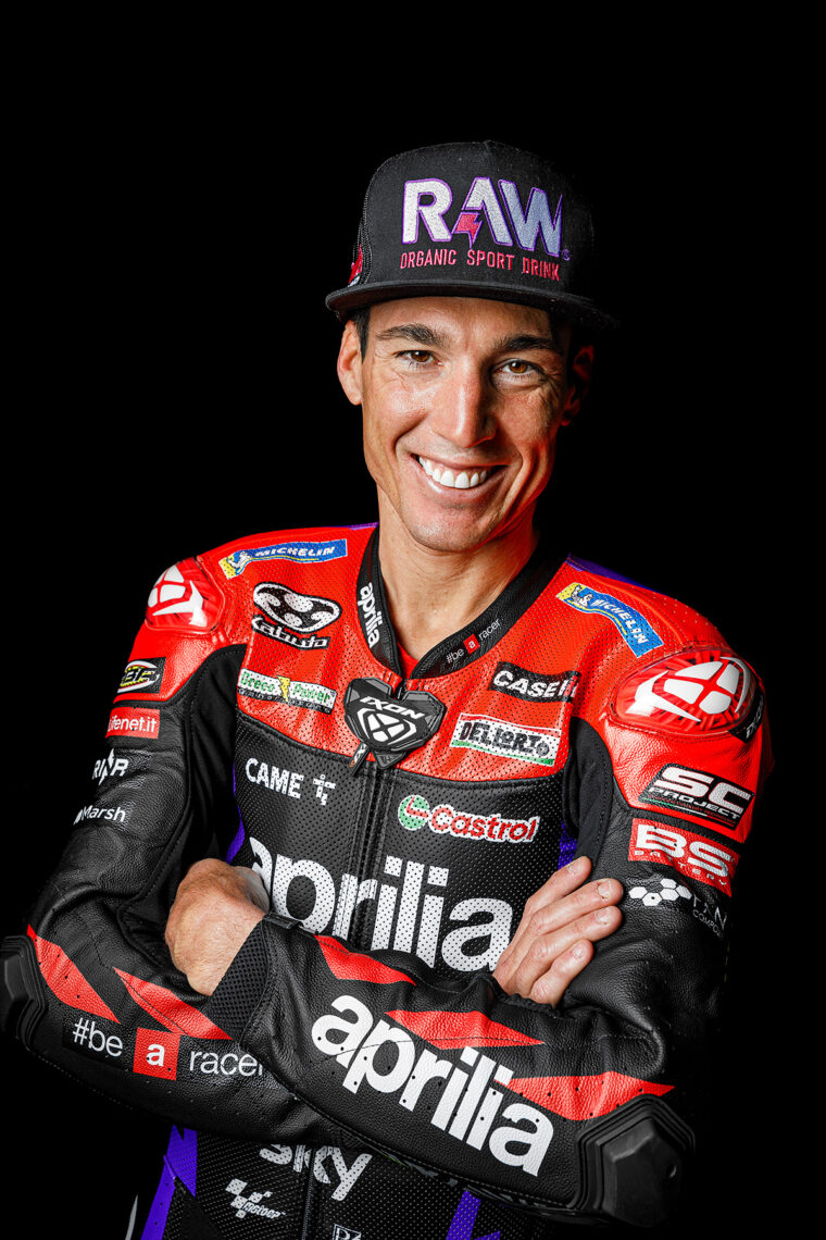 aprilia-rs-gp-2024-motogp-aleix-espargaro-maverick-vinales (56)