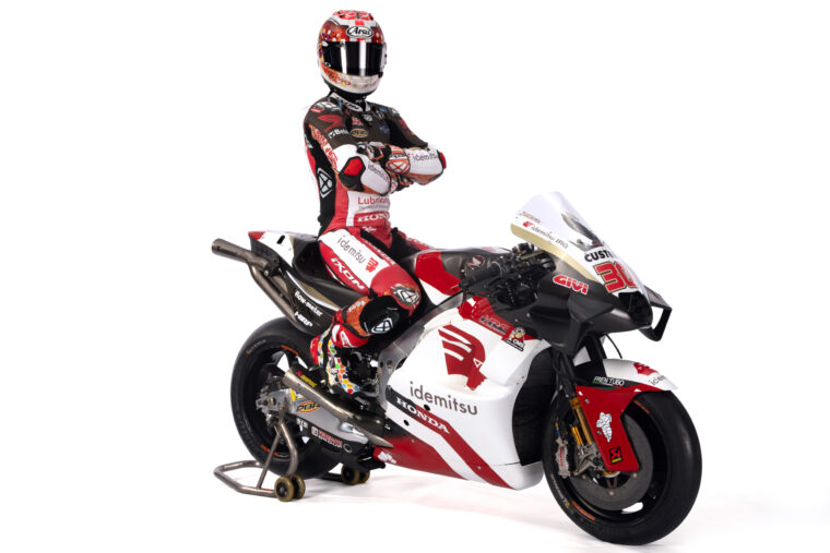 presentacion-lcr-honda-idemitsu-nakagami-motogp-2024 (9)