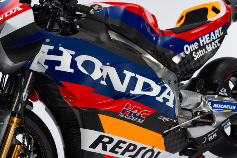 Todas las motos de MotoGP 2024: equipos, decoraciones y pilotos 228 presentacion repsol honda motogp 2024
